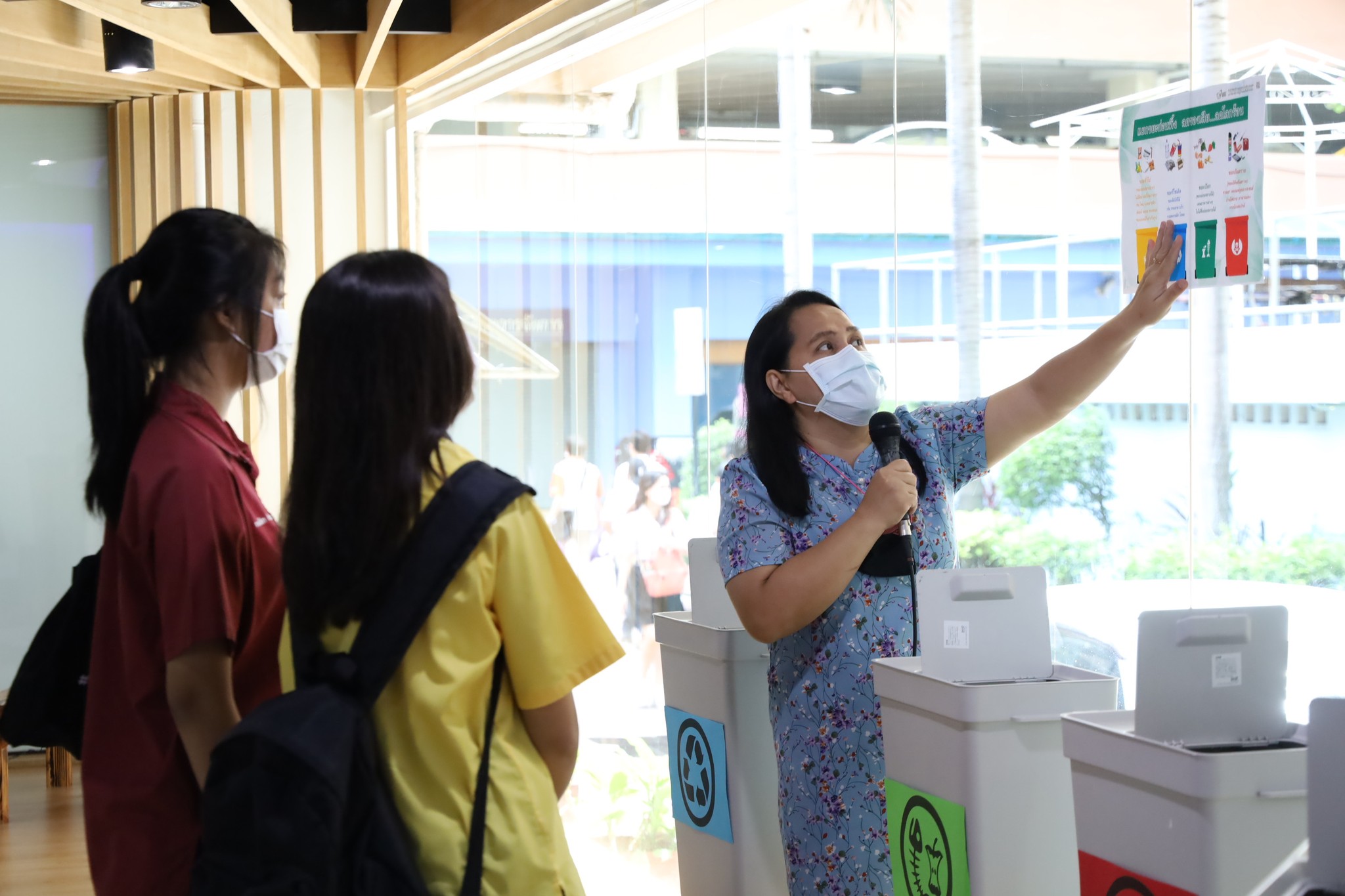 กิจกรรมคัดแยกขยะ #greenlibrary
