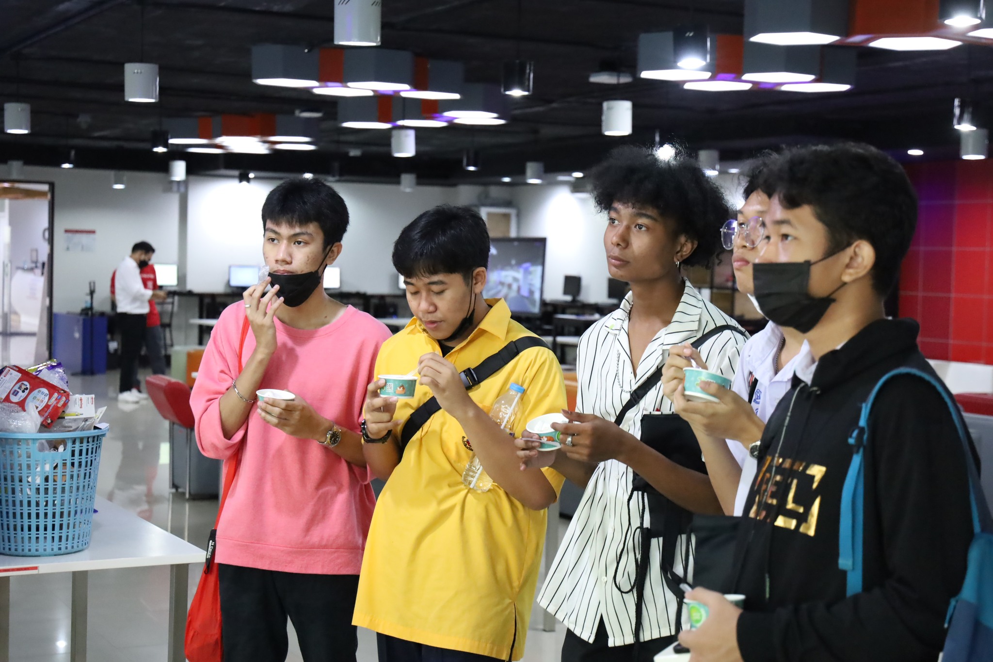 กิจกรรมคัดแยกขยะ #greenlibrary