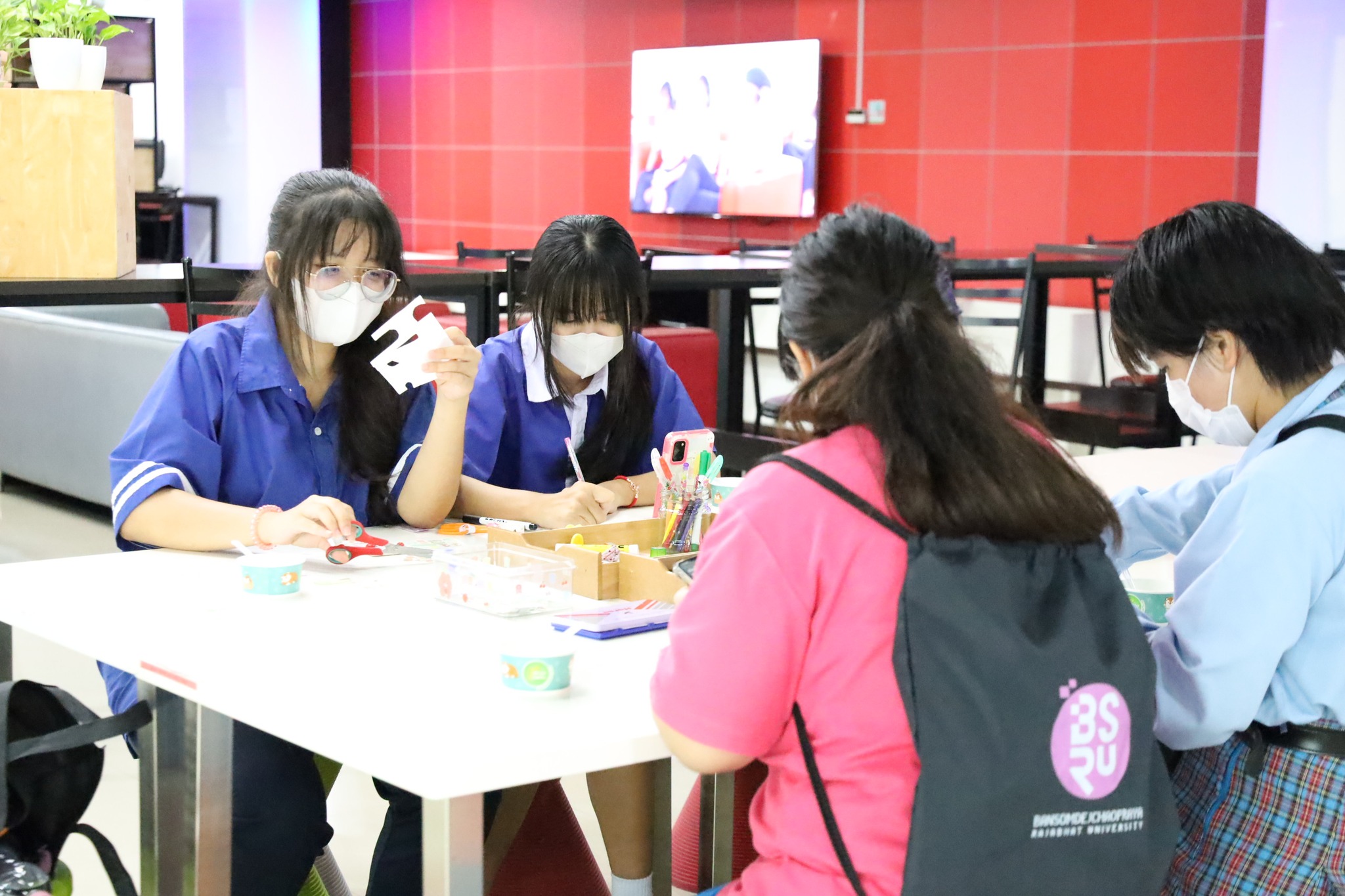 กิจกรรมสมุดโน๊ต DIY #greenlibrary