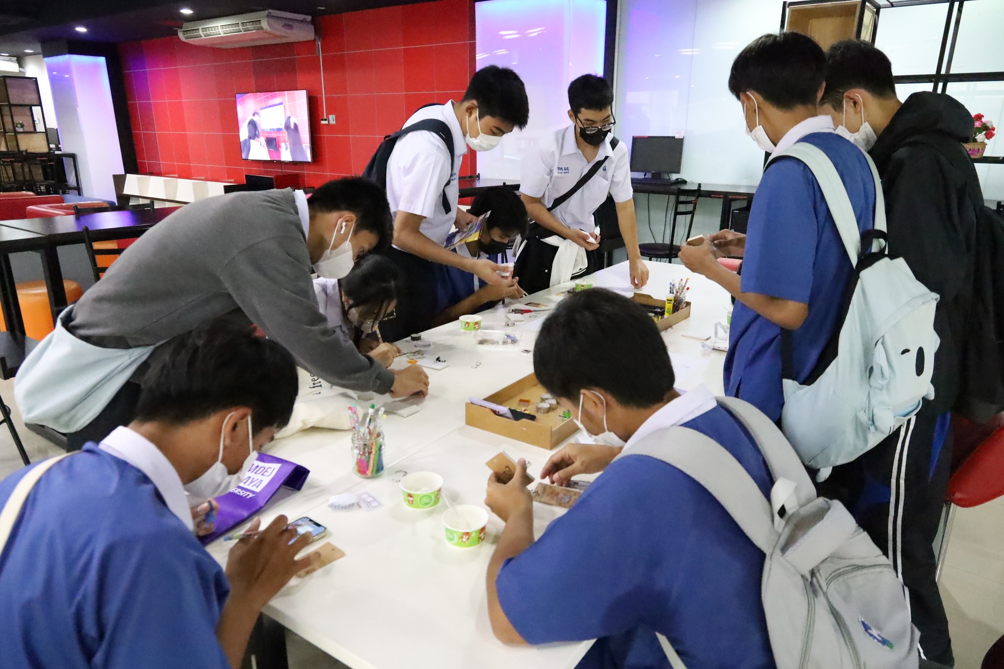 กิจกรรมสมุดโน๊ต DIY #greenlibrary