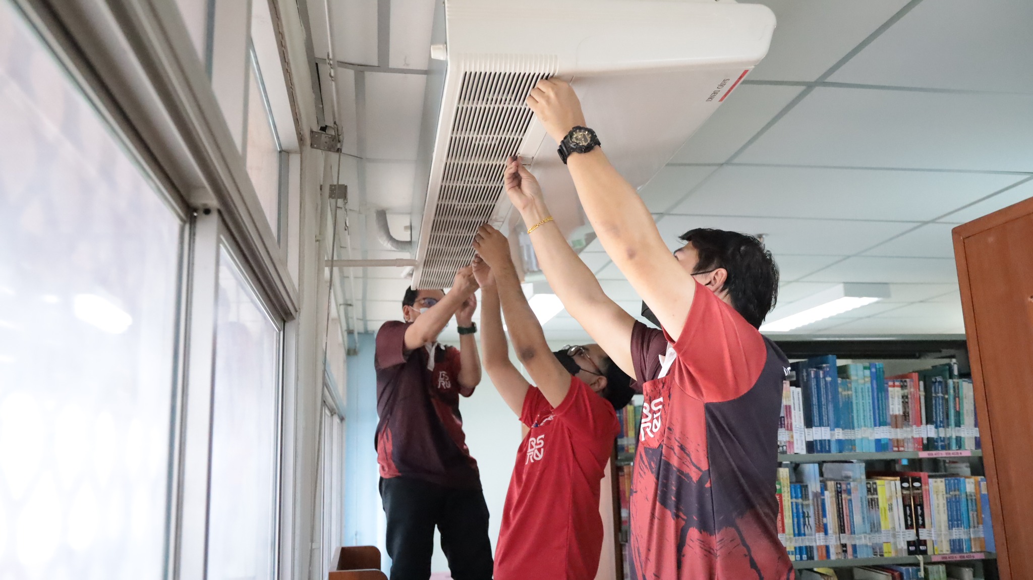 กิจกรรม Big Cleaning Day #greenlibrary