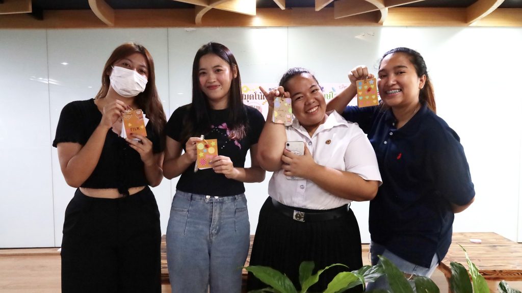 กิจกรรม สมุดโน้ต HANDMADE รักษ์โลก #greenlibrary