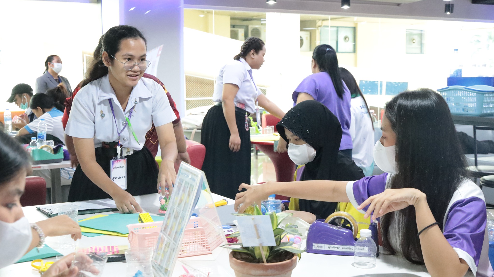 กิจกรรม สิ่งประดิษฐ์จากขวดน้ำสุดเจ๋ง#greenlibrary #greenbsru