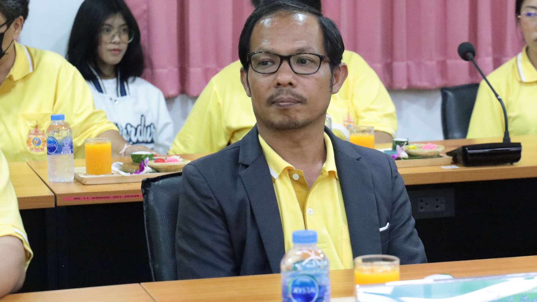 คณะผู้บริหารและบุคลากร สำนักวิทยบริการและเทคโนโลยีสารสนเทศ มหาวิทยาลัยราชภัฏอุตรดิตถ์ เข้าศึกษาดูงาน