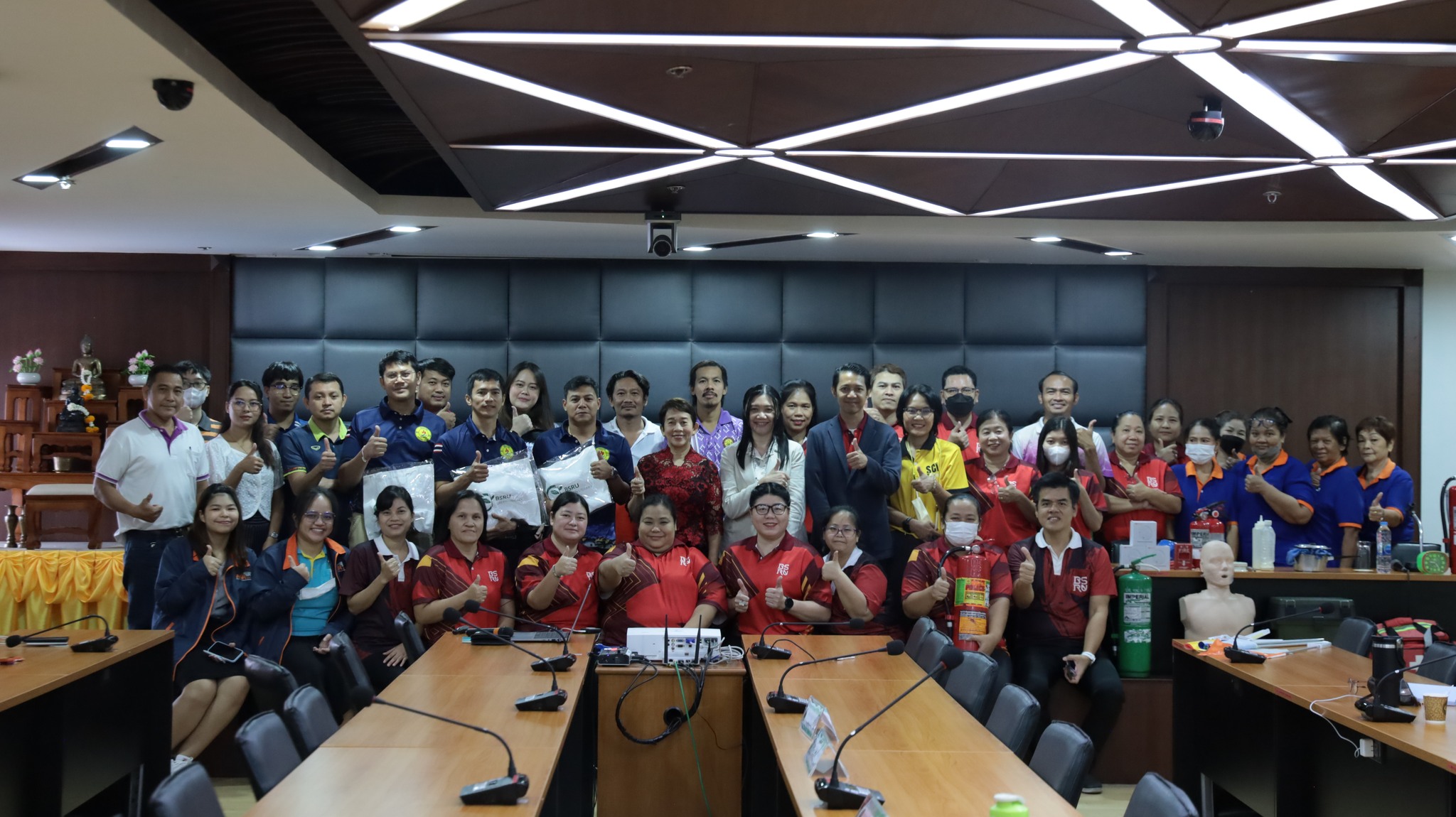 โครงการฝึกอบรมเชิงปฏิบัติการ แนวทางการป้องกันอัคคีภัยและการซ้อมอพยพหนีไฟ#greenlibrary