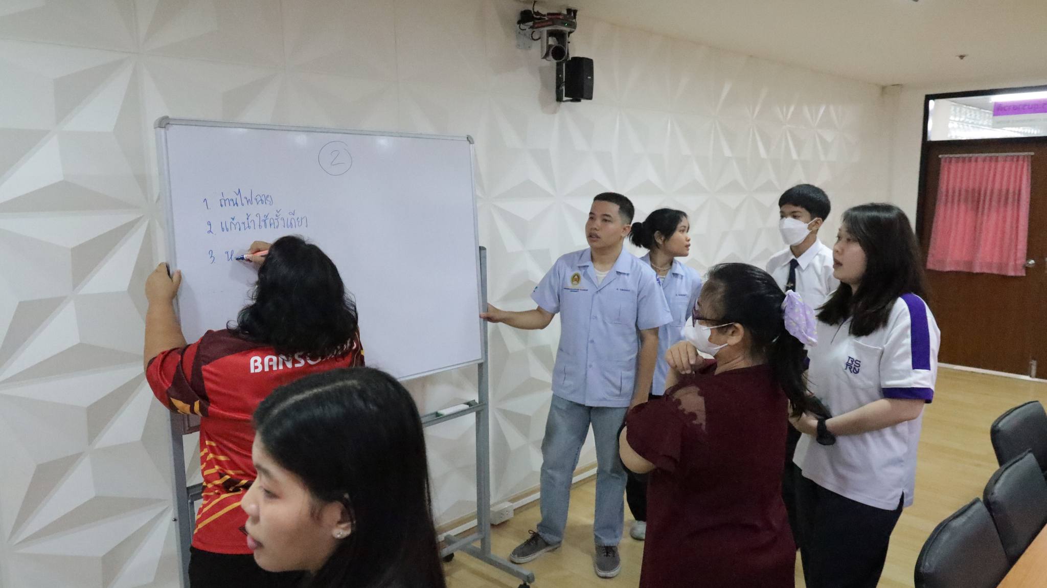 กิจกรรมการจัดการขยะ และการคัดแยกขยะ#greenlibrary