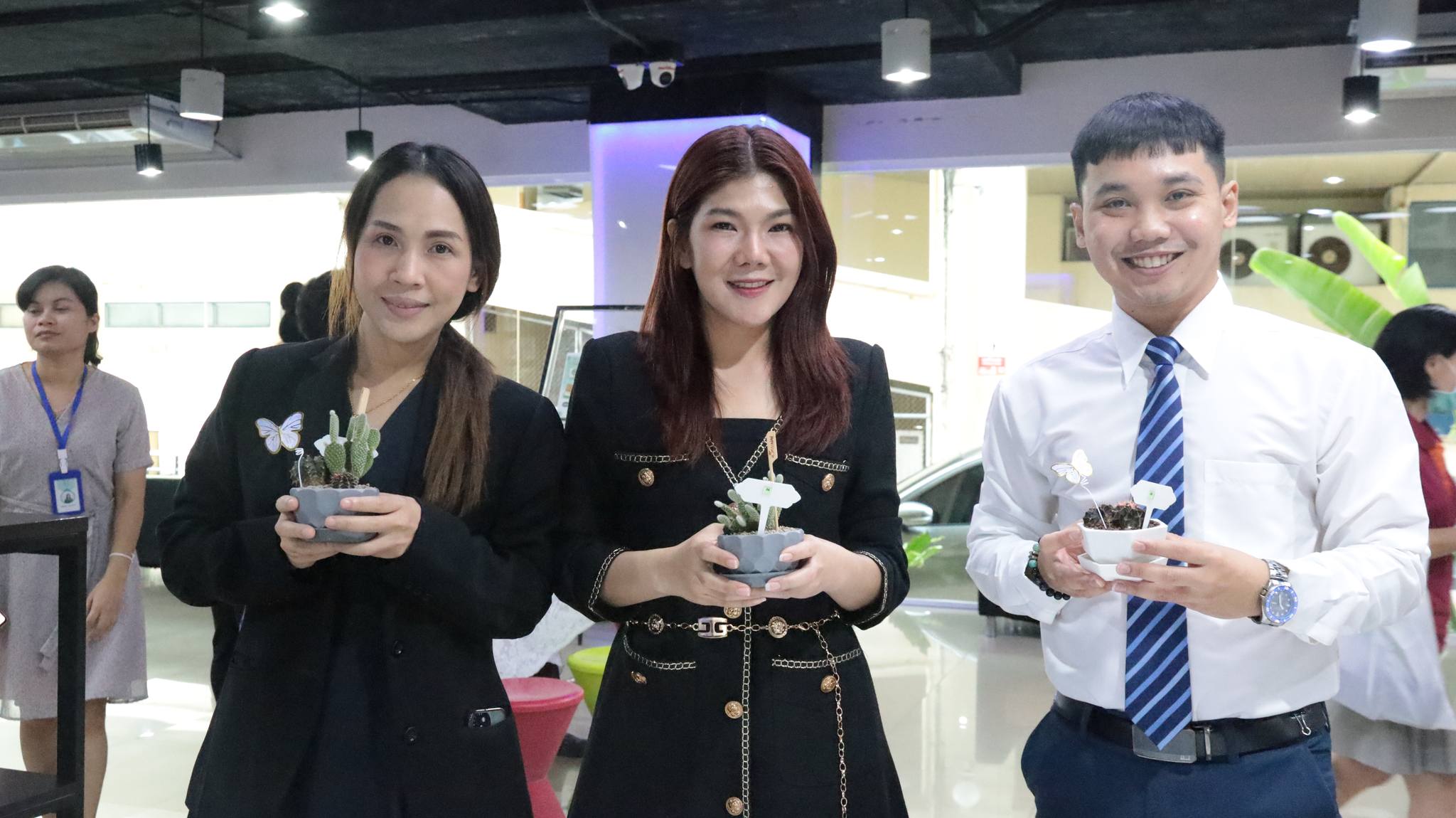 กิจกรรม Green Corner ปลูกต้นไม้ ปลูกใจรักษ์สิ่งแวดล้อม#greenlibrary