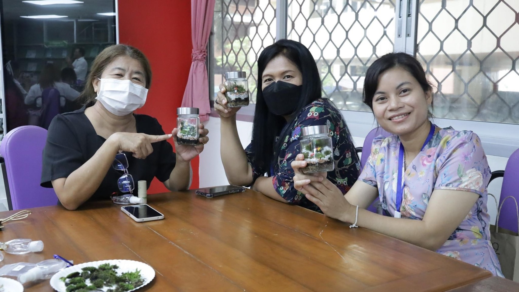 กิจกรรม Workshop สร้างสรรค์ DIY สวนในขวดแก้ว#greenlibrary