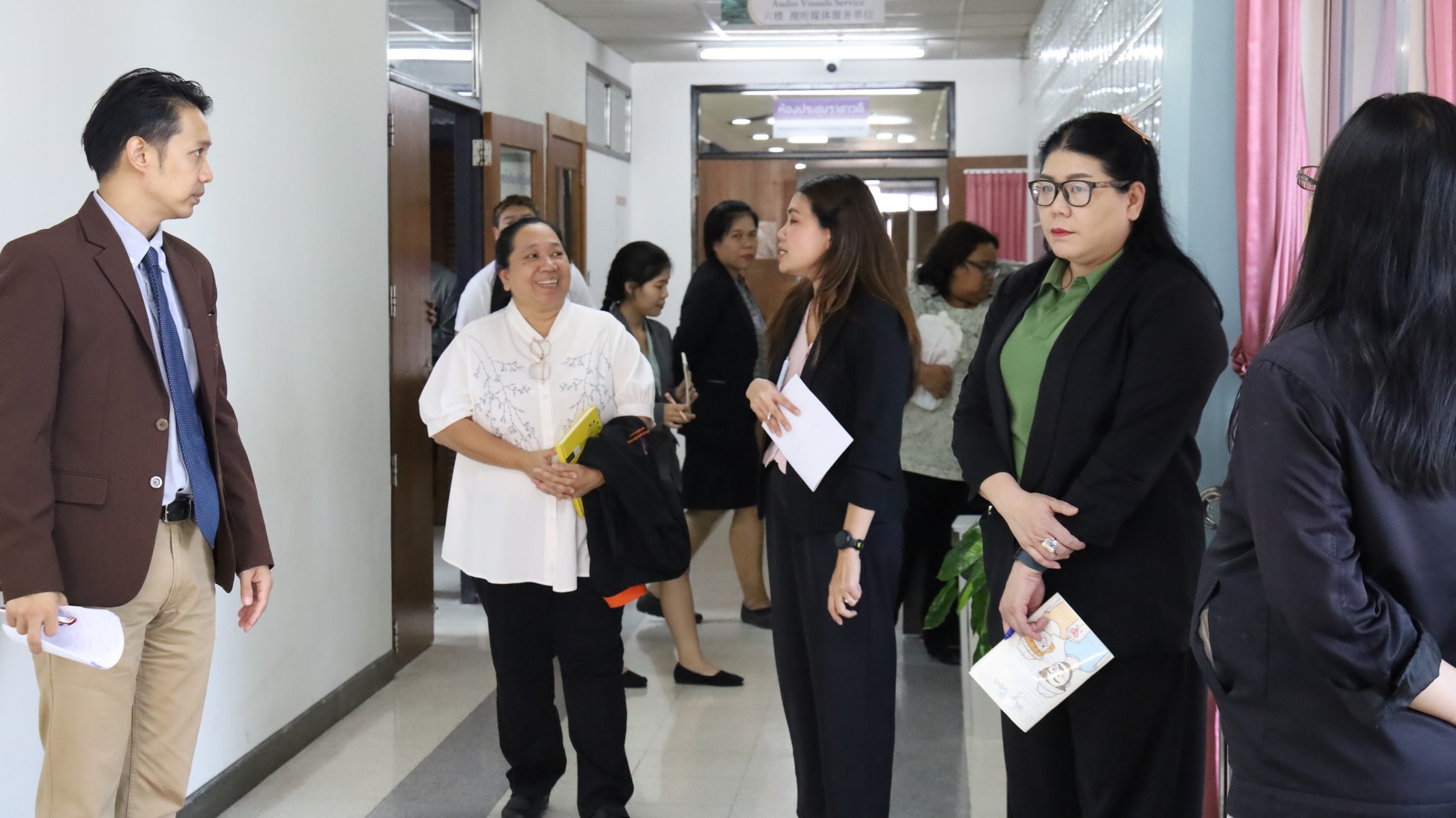โครงการอบรมเชิงปฎิบัติการเสริมสร้างความรู้ความเข้าใจเกี่ยวกับสำนักงานสีเขียว (Green Office)#greenlibraryโครงการอบรมเชิงปฎิบัติการเสริมสร้างความรู้ความเข้าใจเกี่ยวกับสำนักงานสีเขียว (Green Office)#greenlibrary