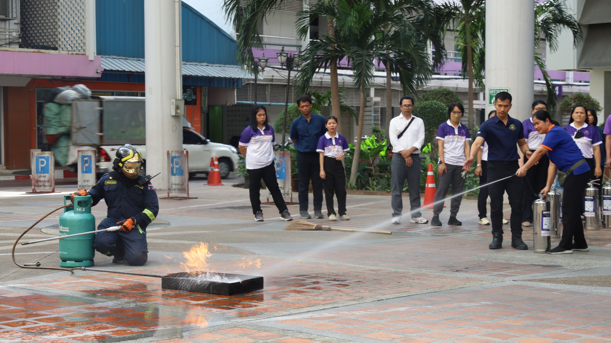 โครงการฝึกอบรมเชิงปฏิบัติการ เตรียมพร้อมต่อสภาวะฉุกเฉิน “การซ้อมอพยพหนีไฟและการเอาตัวรอดจากแผ่นดินไหว#greenlibrary