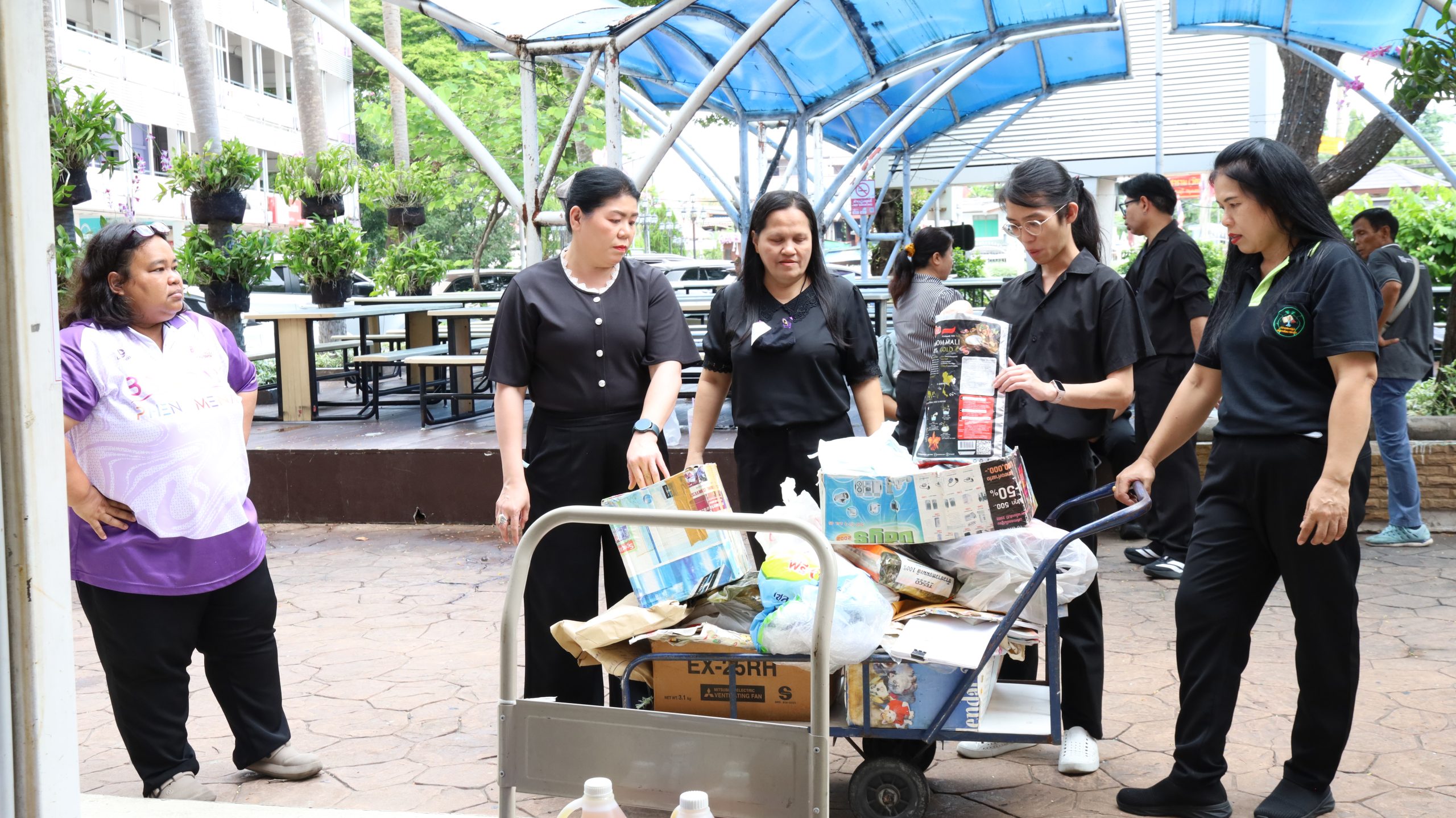 กิจกรรม เครือข่ายความร่วมมือ เปลี่ยนขยะเป็นรายได้2#greenlibrary